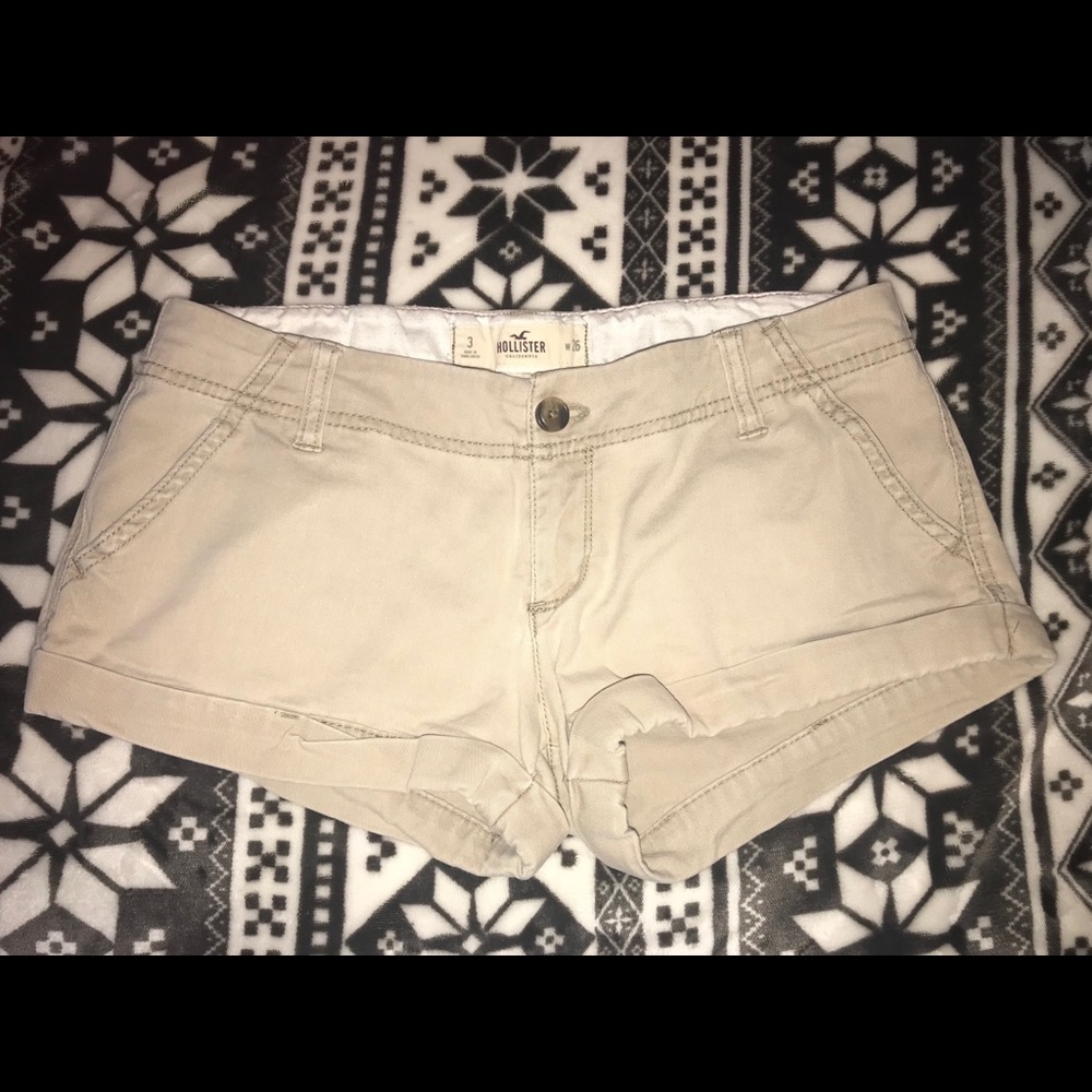 Hollister Twill Shorts -SOLD